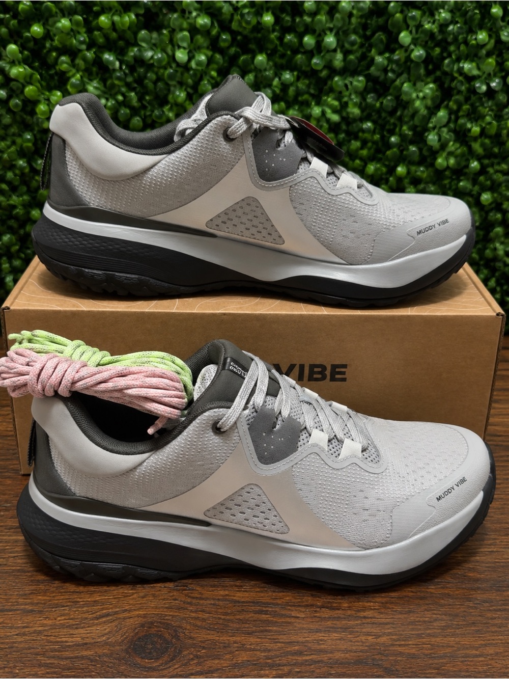 Muddy Vibe O-8 Hiking Shoes Horizon Ash
Size Men’s 9